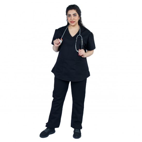 صورة زي طبي نسائي لون أسود